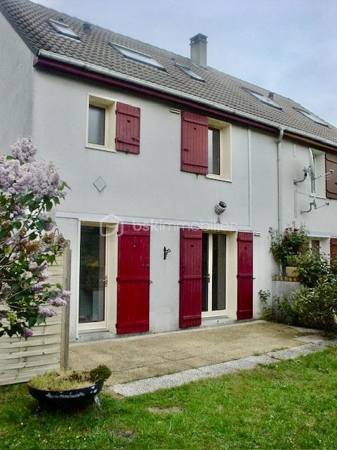 Maison - 148 m² - 8 pièces