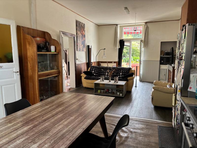 Maison de ville - 105 m² - 5 pièces