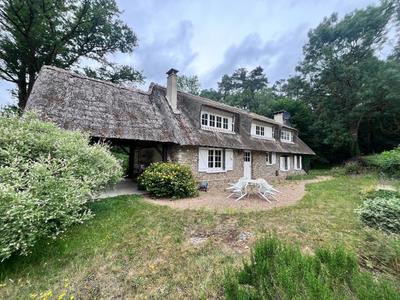 Chaumière - 120 m² - 5 pièces