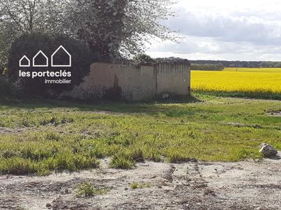 Terrain constructible - 899 m²
