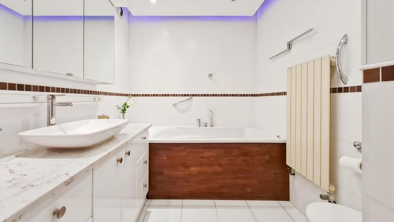 Appartement - 110 m² - 4 pièces