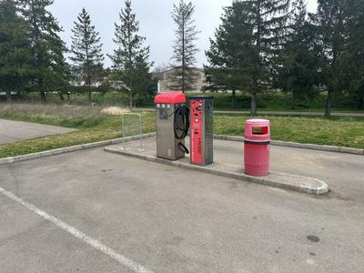 Fonds de commerce - 100 m²