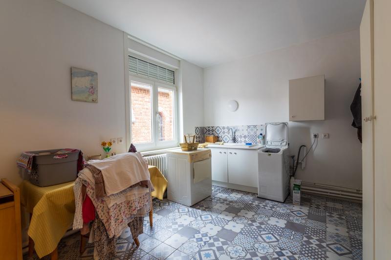 Maison - 250 m² - 12 pièces