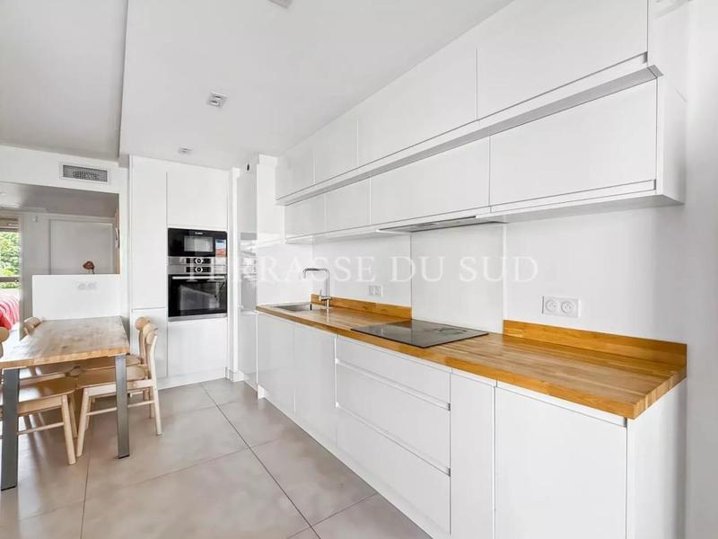 Appartement - 68 m² - 3 pièces