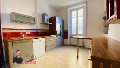 Maison de ville - 104 m² - 5 pièces