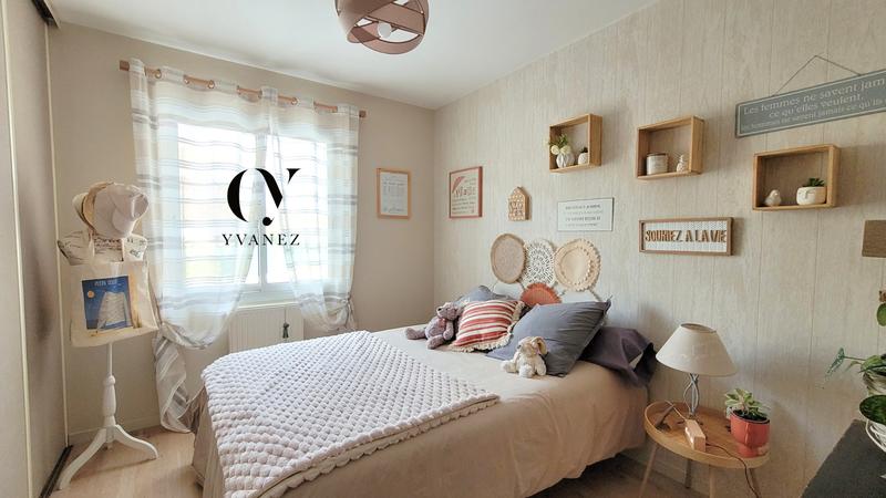 Maison - 150 m² - 8 pièces