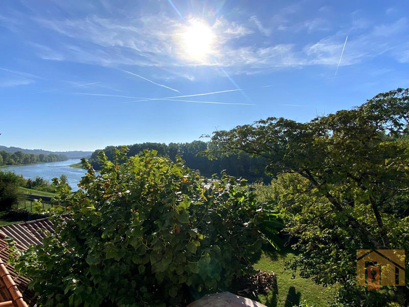 Maison - 180 m² - 6 pièces