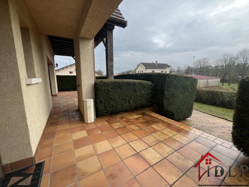 Pavillon - 230 m² - 7 pièces