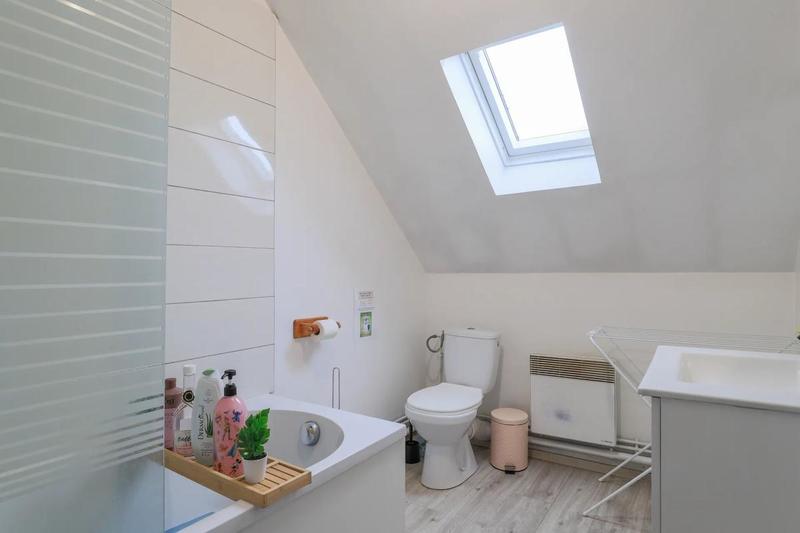 Maison - 140 m² - 4 pièces