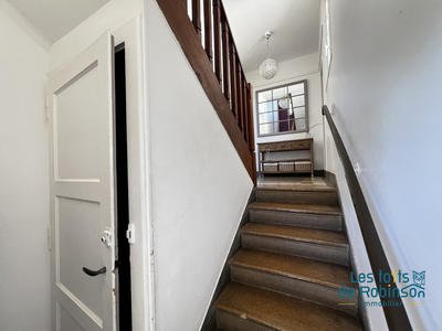 Maison - 111 m² - 6 pièces