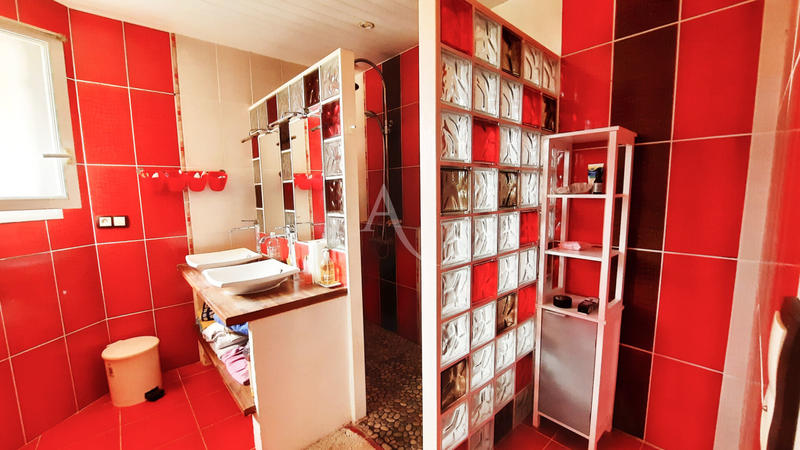 Maison - 157 m² - 7 pièces