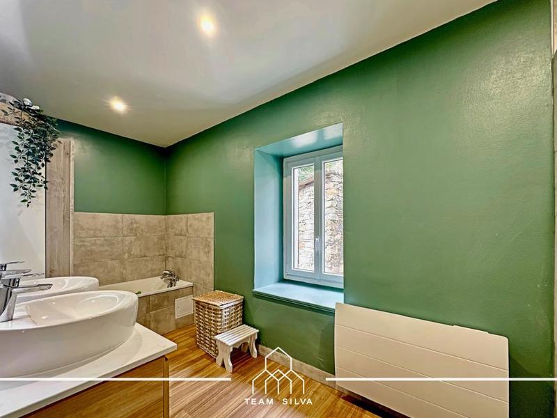 Maison - 125 m² - 4 pièces