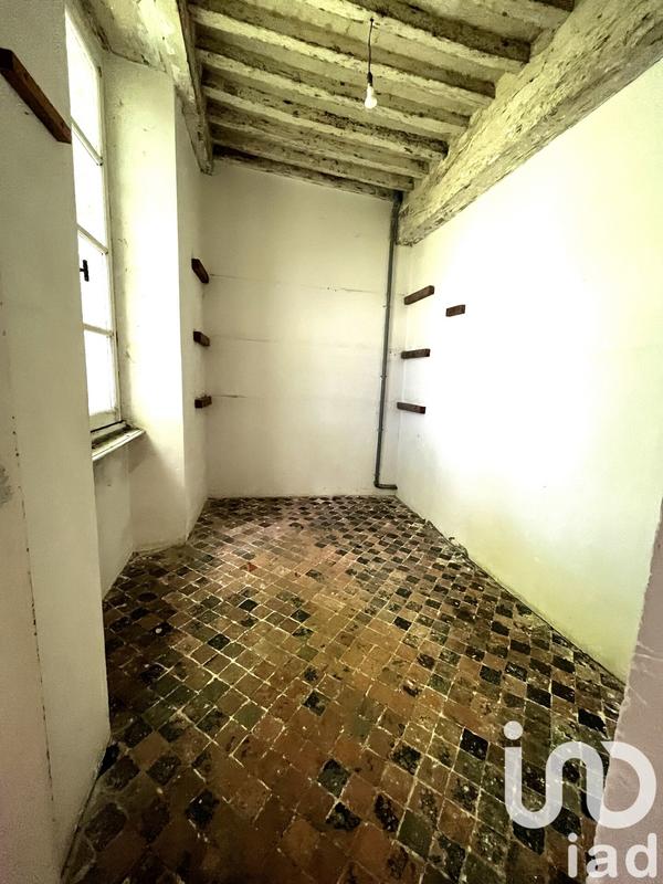 Maison - 208 m² - 8 pièces