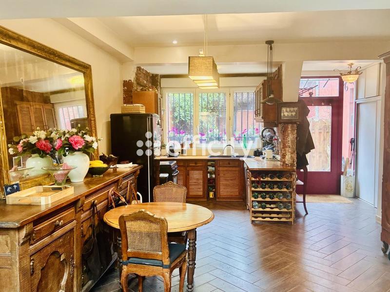 Maison - 165 m² - 6 pièces