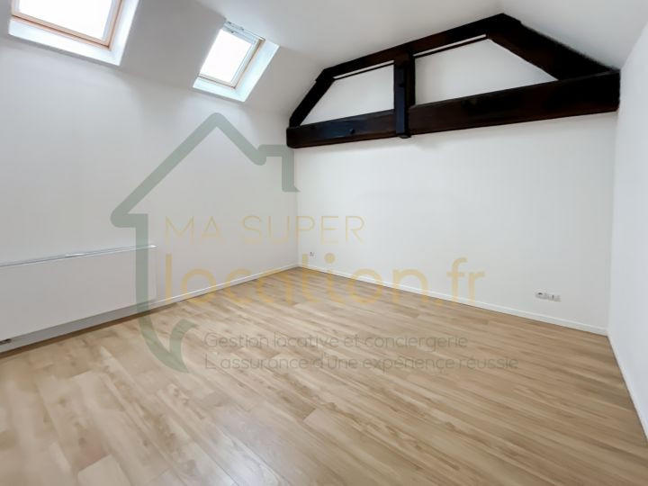 Appartement - 138 m² - 6 pièces