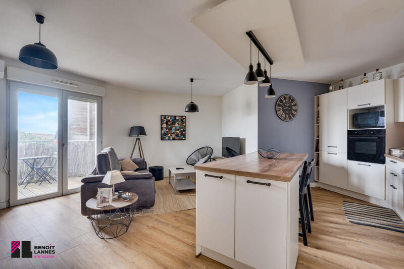 Appartement - 65 m² - 3 pièces