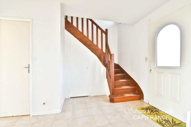 Maison - 93 m² - 5 pièces