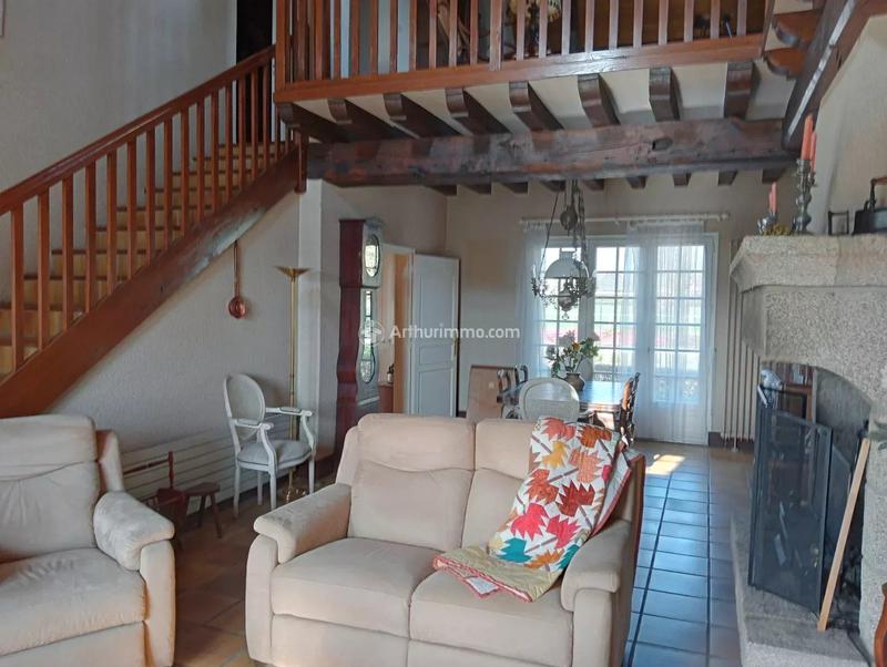 Maison - 168 m² - 7 pièces