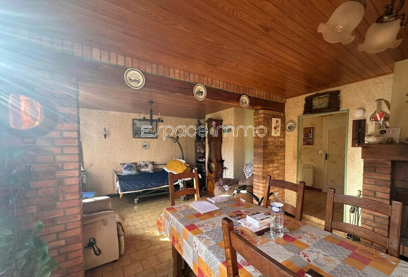 Maison - 105 m² - 6 pièces