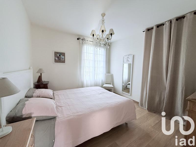 Maison de maîtres - 225 m² - 9 pièces