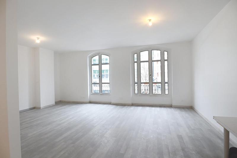 Appartement - 84 m² - 3 pièces