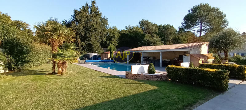 Maison - 60 m² - 4 pièces