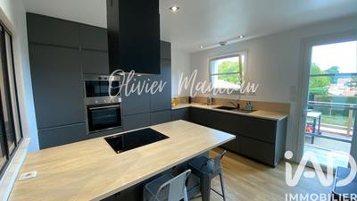 Maison - 170 m² - 7 pièces