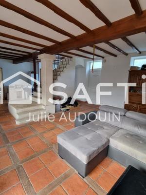 Maison - 301 m² - 10 pièces