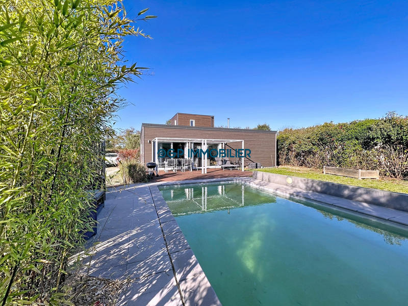 Maison contemporaine - 148 m² - 5 pièces