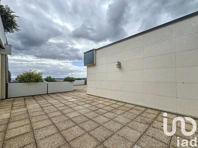 Appartement - 104 m² - 4 pièces