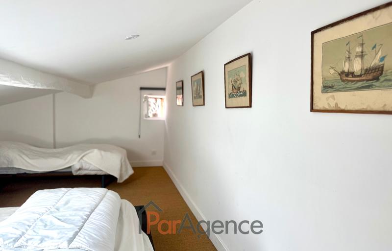 Maison - 175 m² - 7 pièces