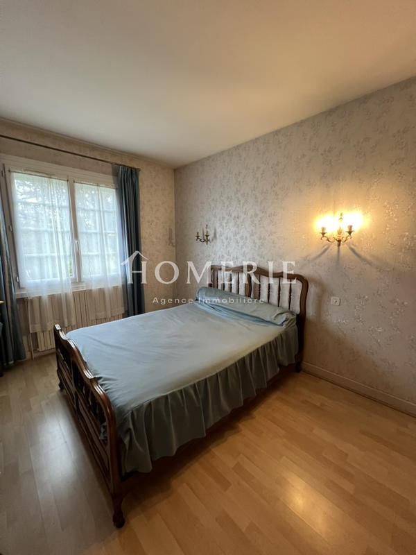 Maison - 172 m² - 8 pièces