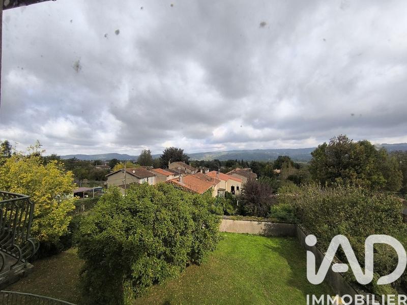 Maison de maîtres - 250 m² - 8 pièces