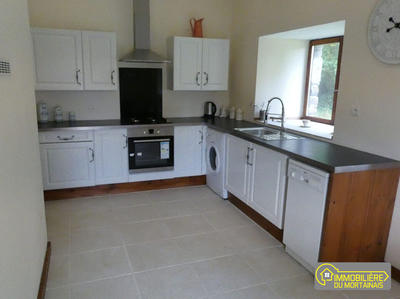 Maison - 234 m² - 6 pièces