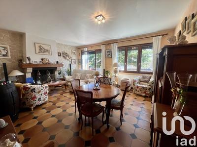 Maison - 151 m² - 6 pièces