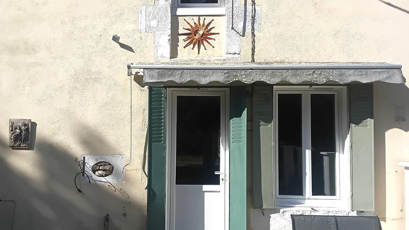 Maison - 96 m² - 3 pièces