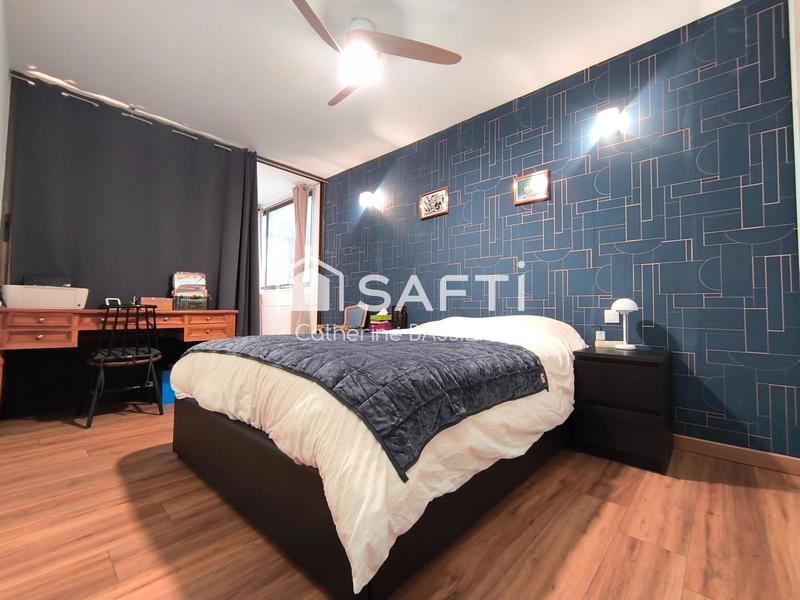 Appartement - 80 m² - 4 pièces