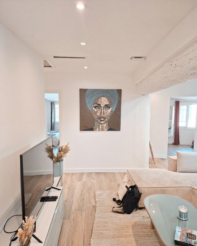 Appartement - 80 m² - 4 pièces