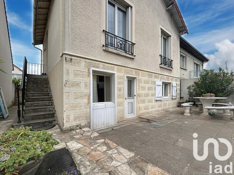 Maison - 97 m² - 5 pièces