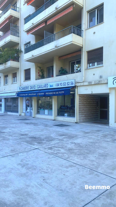 Parking / Garage - 15 m²