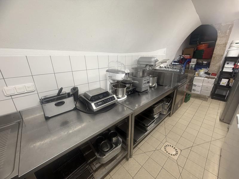 Fonds de commerce - Hôtellerie / Restauration - 115 m²