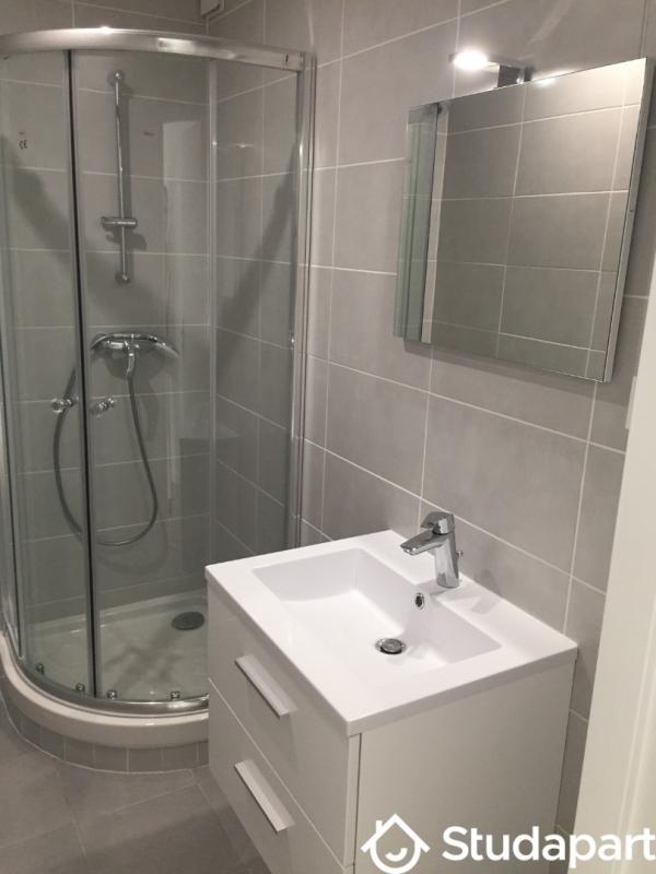 Chambre - 9 m² - 1 pièce