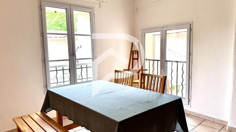 Appartement - 81 m² - 5 pièces