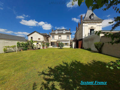 Maison - 158 m² - 8 pièces