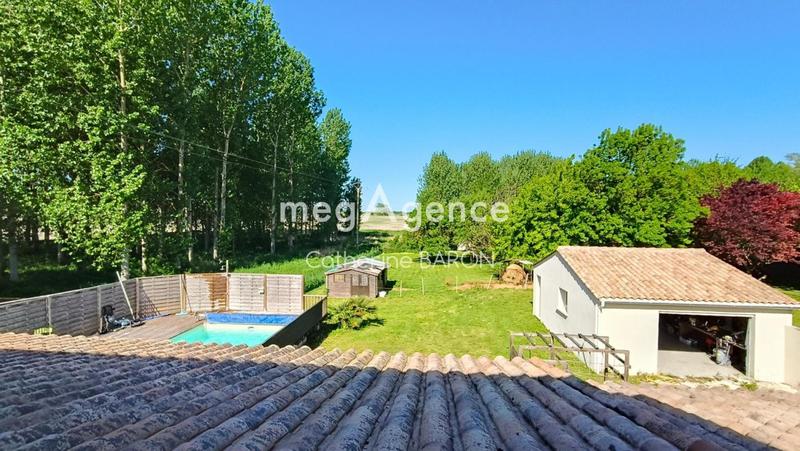 Maison traditionnelle - 212 m² - 8 pièces