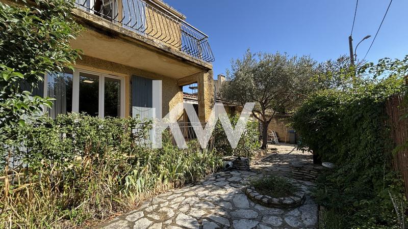 Maison - 159 m² - 6 pièces