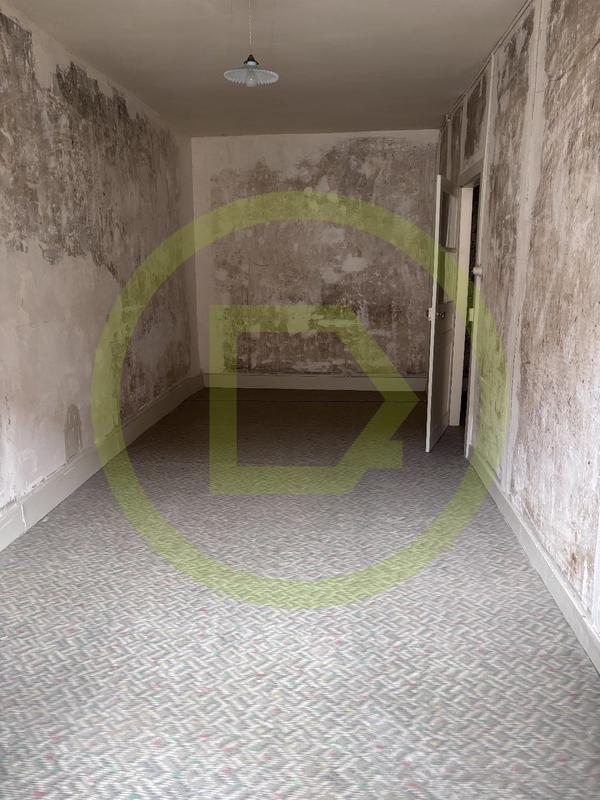 Maison - 80 m² - 5 pièces