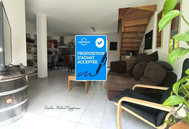 Maison - 95 m² - 4 pièces