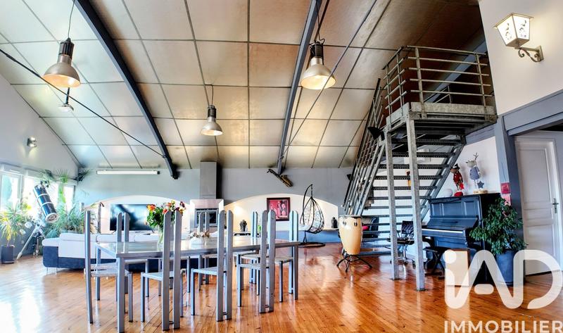 Maison - 278 m² - 7 pièces