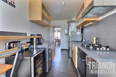 Appartement - 83 m² - 4 pièces